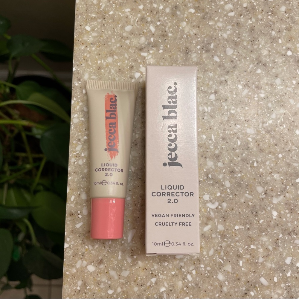 Jecca Blac Liquid Corrector 2.0